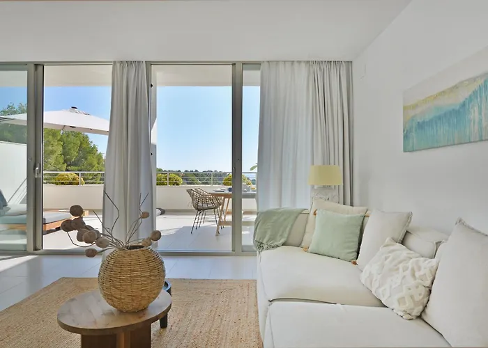 Altea Bayview Apartment By Nras